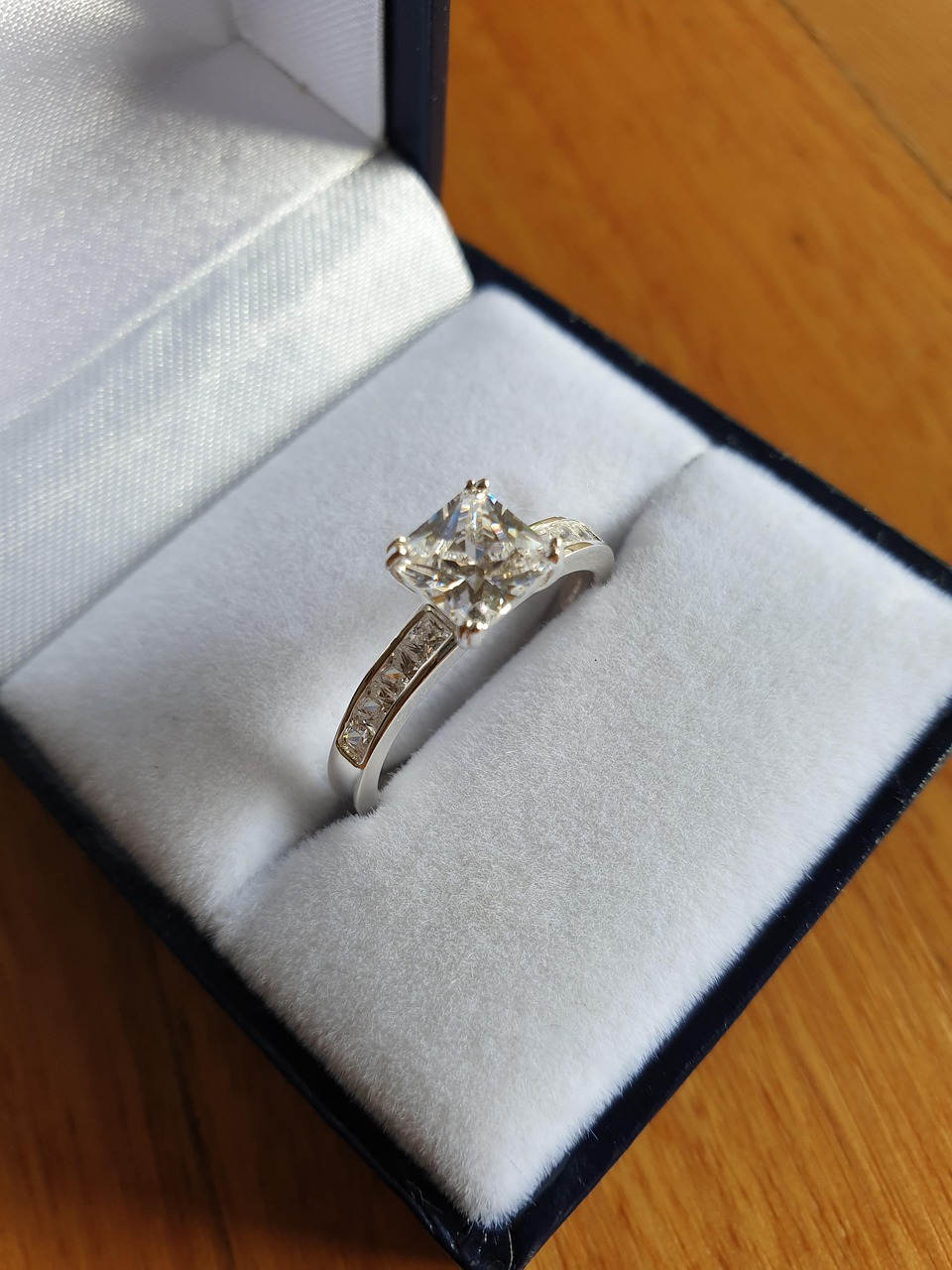 Tiffany Diamond Ring Gold Payout